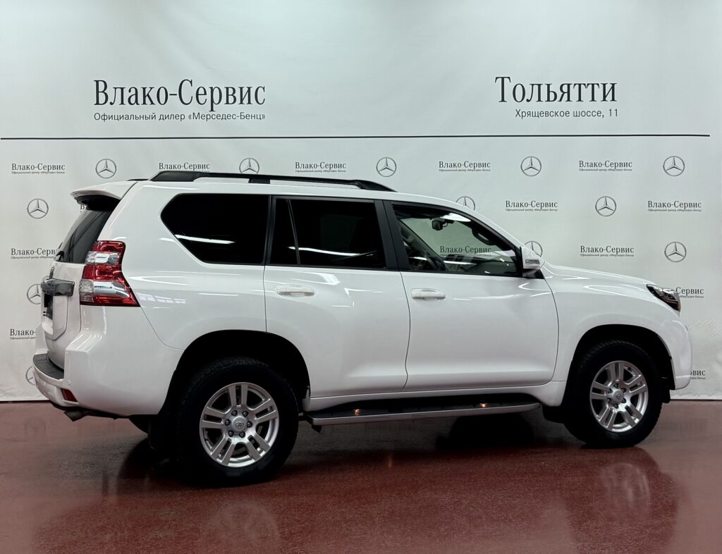 Toyta LAND CRUISER PRADO